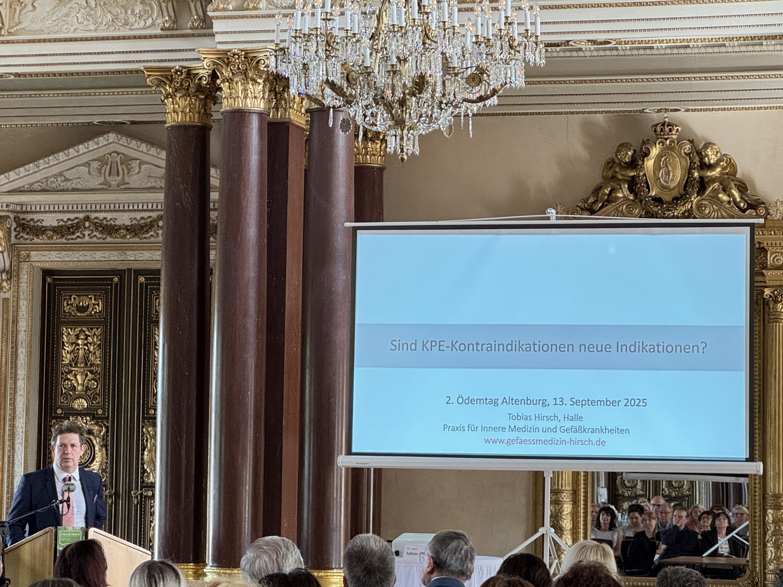 Foto vom Vortrag Dr. med. Tobias Hirsch beim 2. Ödemtag Altenburg im Schloss Altenburg